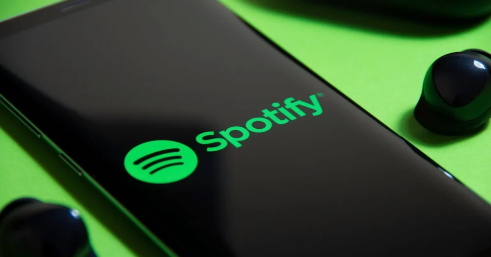Spotify anuncia chegada de audiolivros no Brasil com três planos; confira