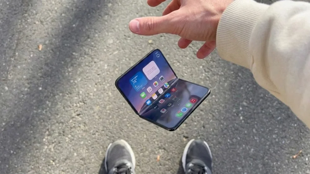 Telas e dobradiça do iPhone Duo são colocadas à prova em testes de queda