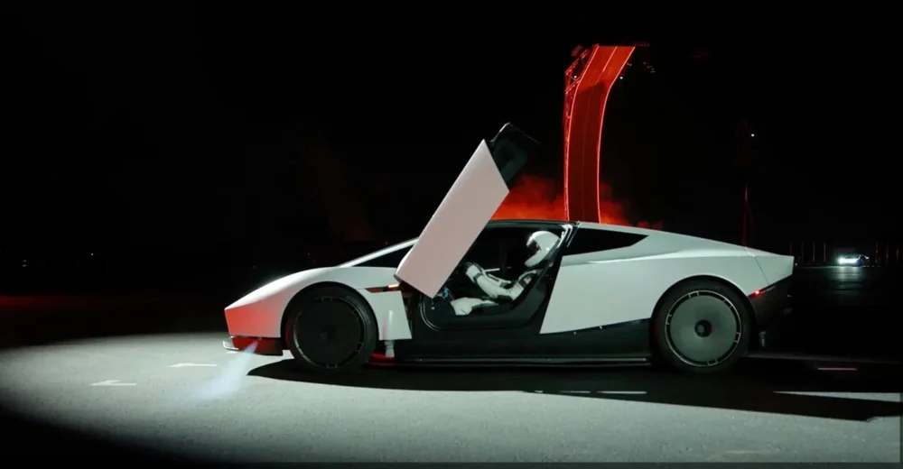 Tesla revela Roadster que “voa” e dirige de ponta-cabeça com tecnologia da SpaceX