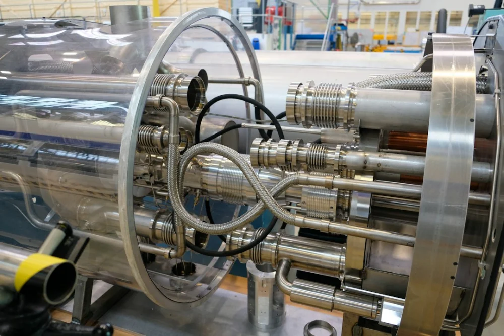 Um experimento no maior acelerador de partículas do mundo revelou um fenômeno no núcleo atômico