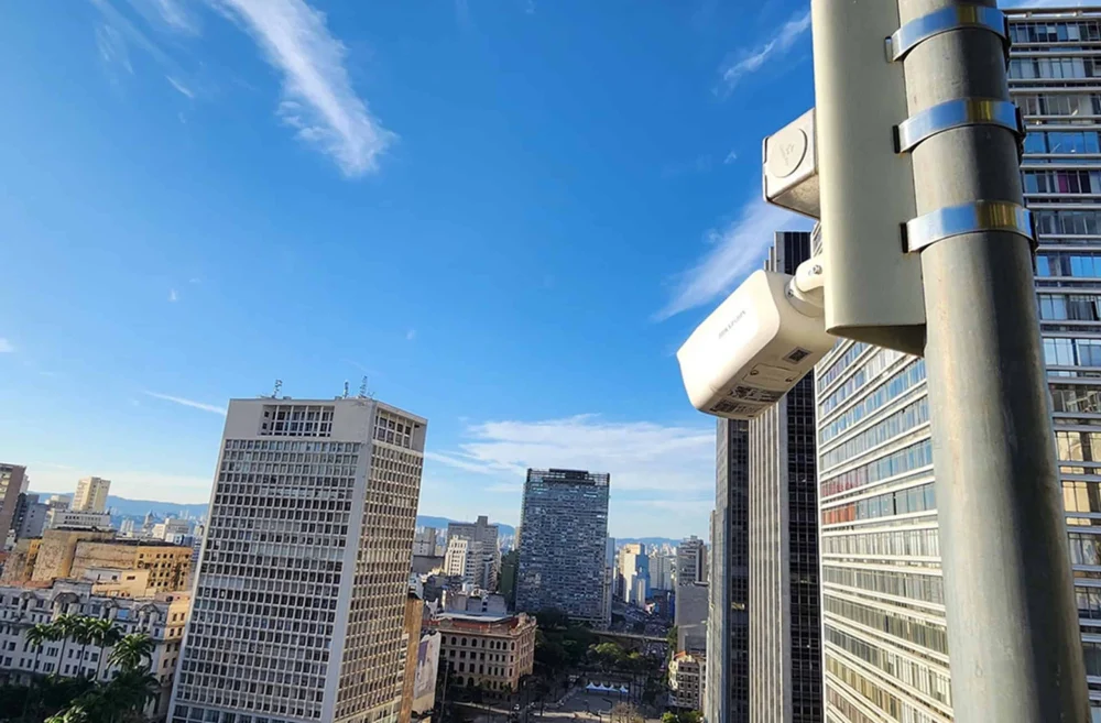 Uma falha expôs acesso a mais de 58 mil câmeras do Smart Sampa