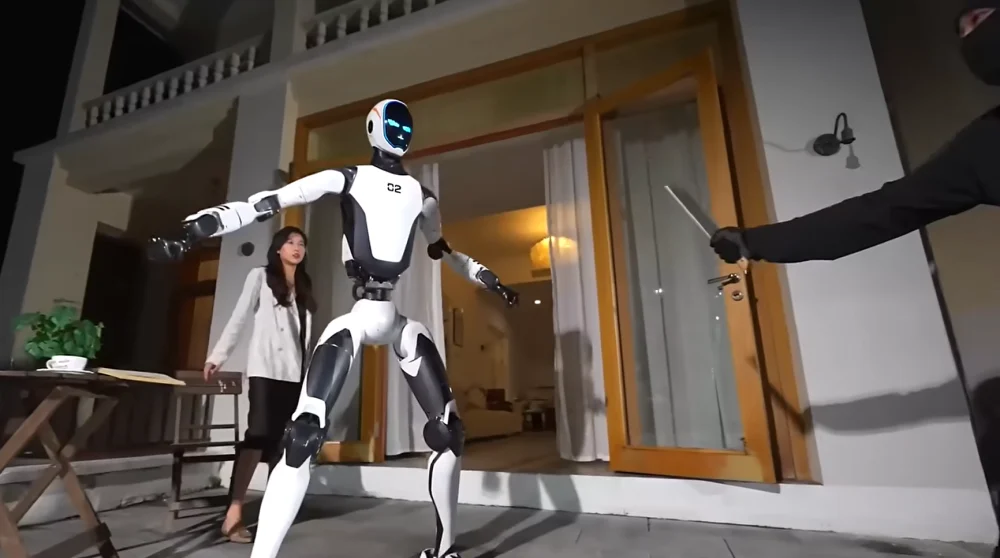 Unitree apresenta robô humanoide “guarda-costas” que executa movimentos de kung fu; veja