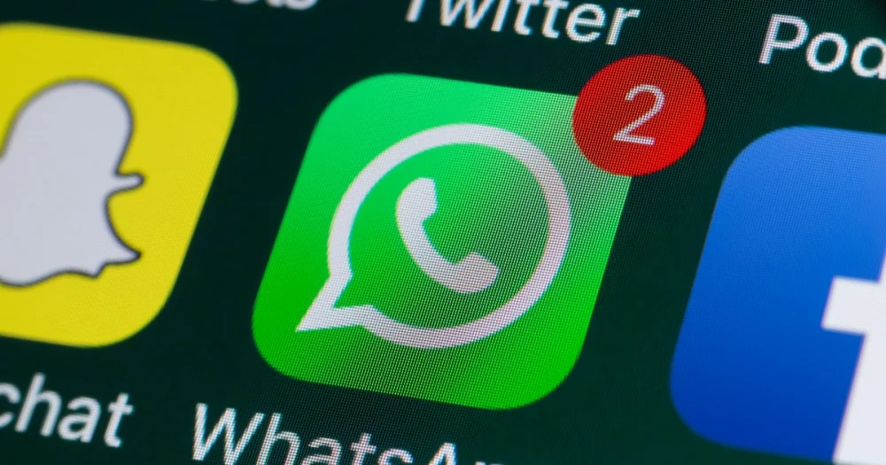 WhatsApp falso aparece no topo de buscas da Play Store com 500 mil downloads