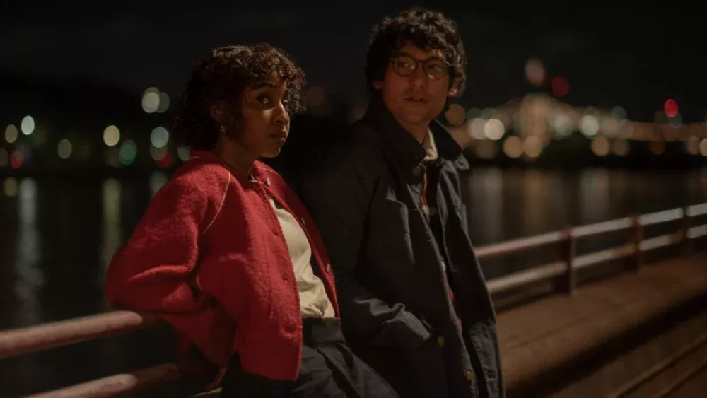 Apple TV divulga primeiras imagens e data de estreia de “Prodigies”, série com Will Sharpe e Ayo Edebiri