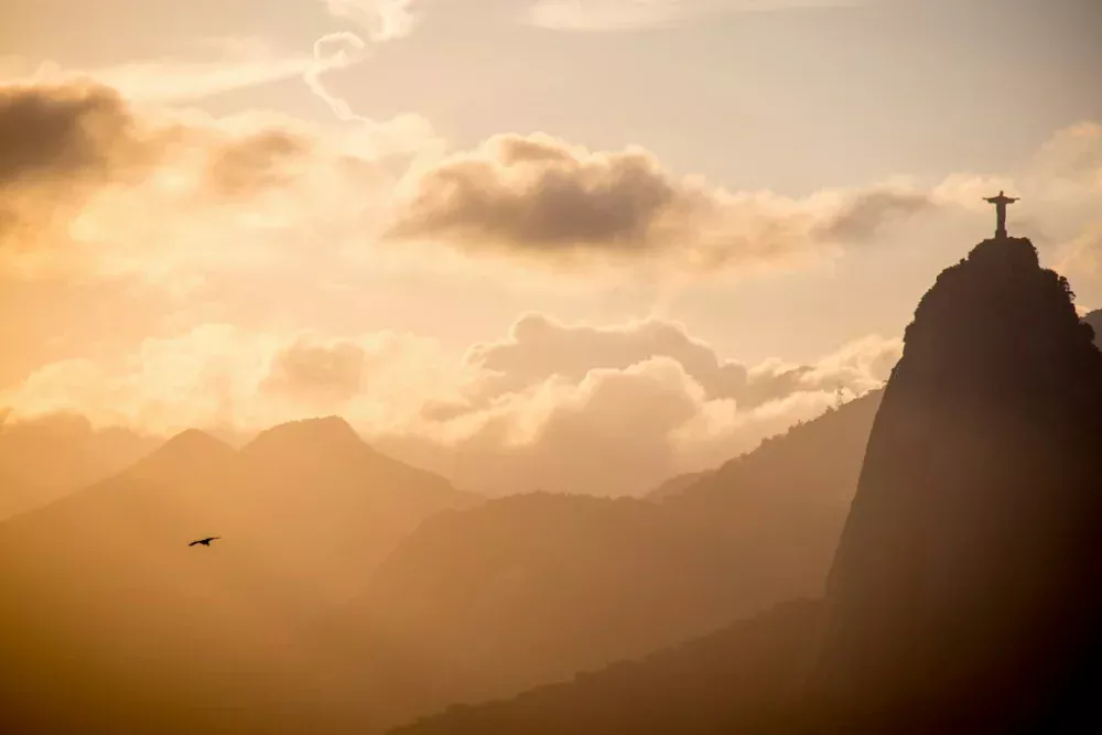 Leão XIV retoma audiências após cirurgia no pulmão e mantém viagem à América do Sul