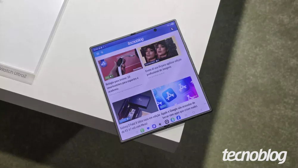 Samsung pode lançar tablet dobrável com tela de 17 polegadas