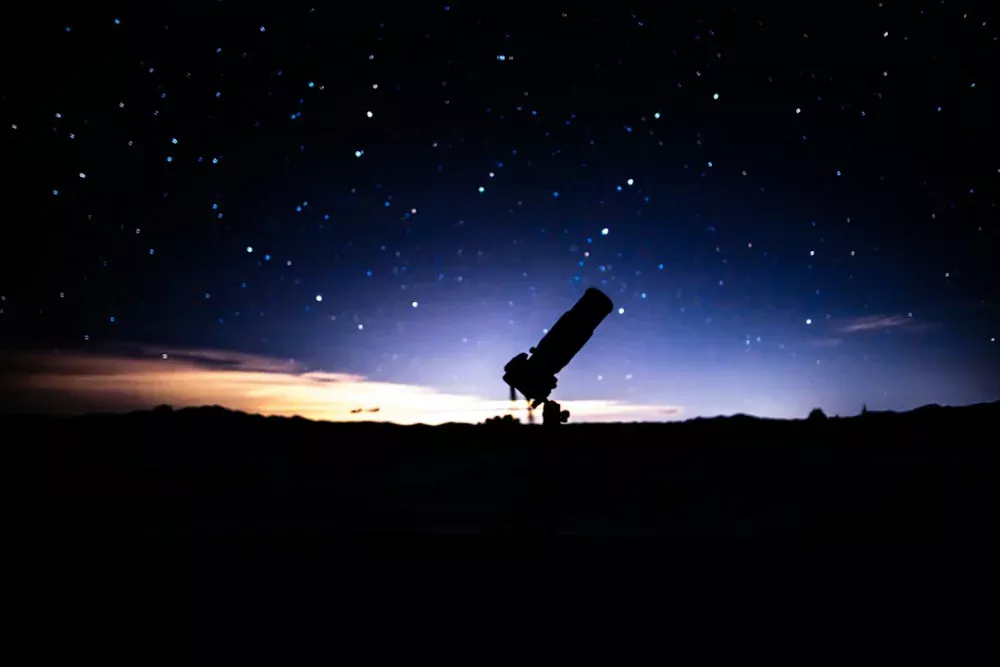 Telescópio da NASA vai cair na Terra nas próximas semanas após missão de resgate fracassar