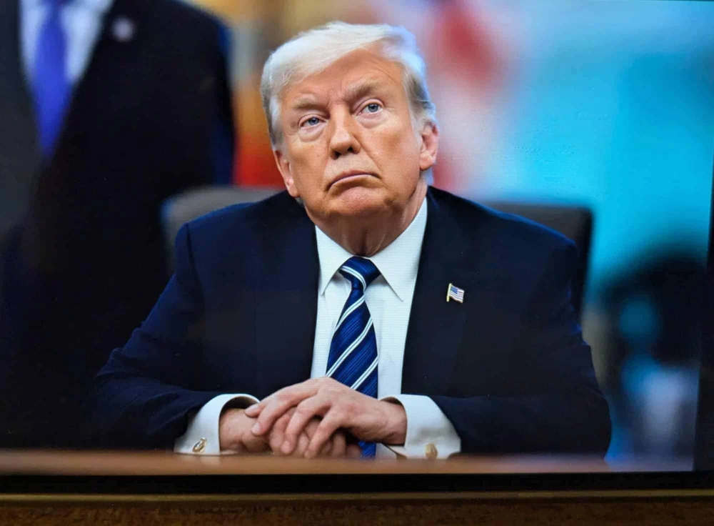 ‘Czar’ de IA: Trump nomeia diretor de espionagem para a função